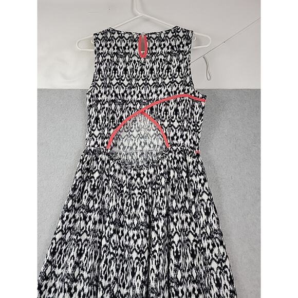 THML Anthro Black White Sleeveless Maxi Rayon Dress Cut Out Back Women's Small - Picture 7 of 12